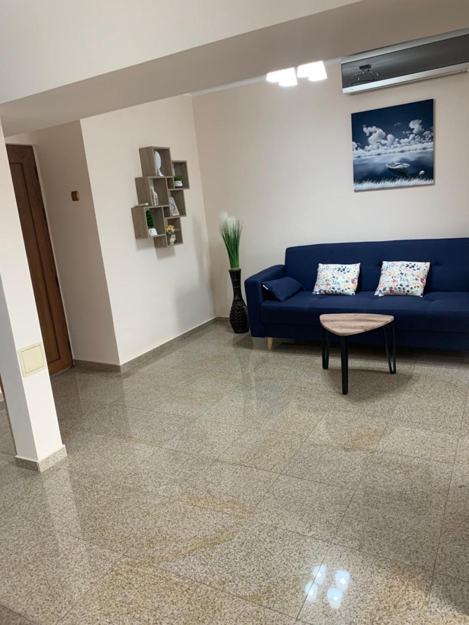 Minerva Ultracentral Apartment Craiova Exterior photo