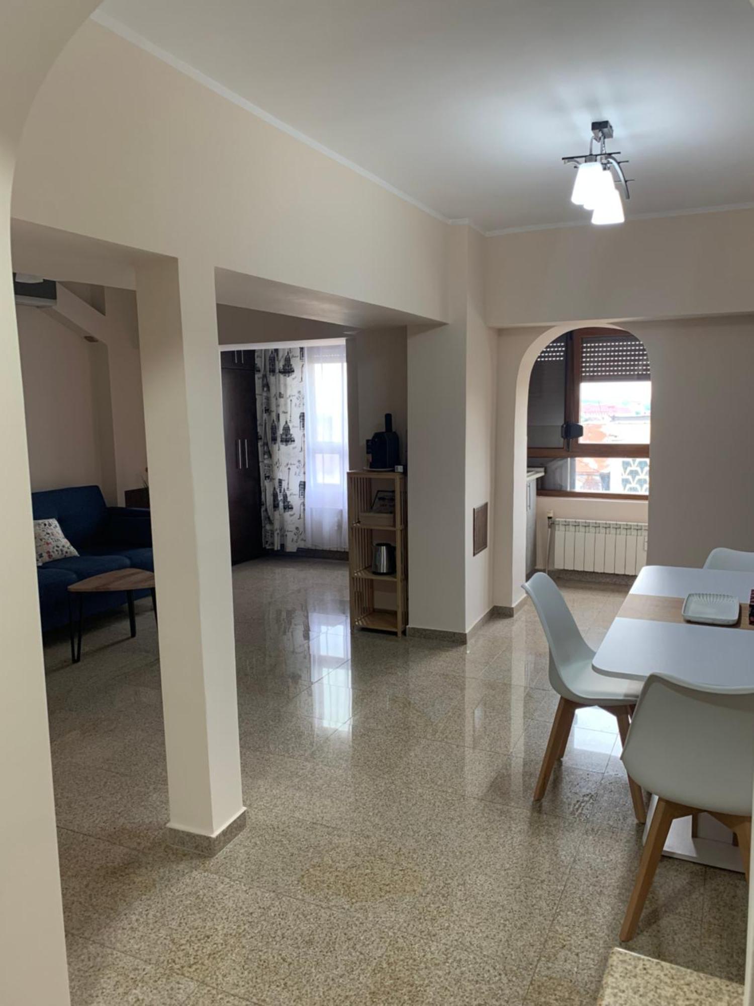 Minerva Ultracentral Apartment Craiova Exterior photo